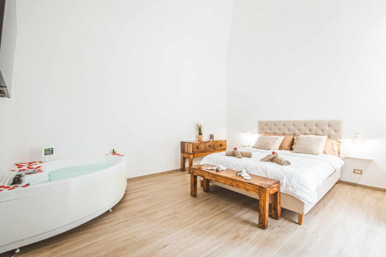 Cas358 Luxury Suite Bari Ngoại thất bức ảnh